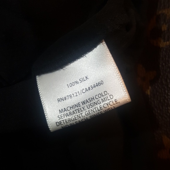 SOLD!! EILEEN FISHER Silk Ankle Pants - Size Small - Picture 5 of 6